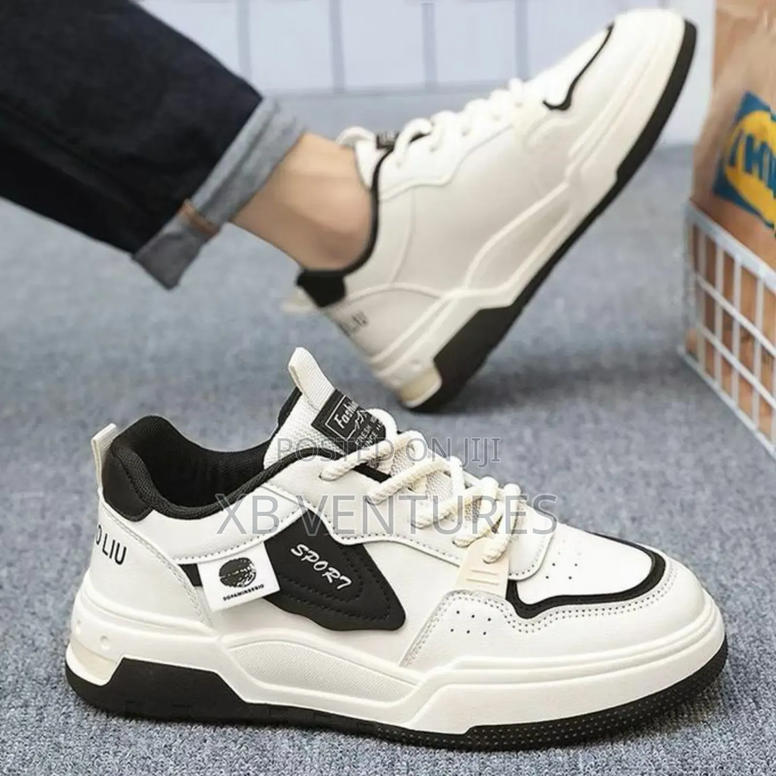 Men's Casual Dress Sneakers Lace-Up