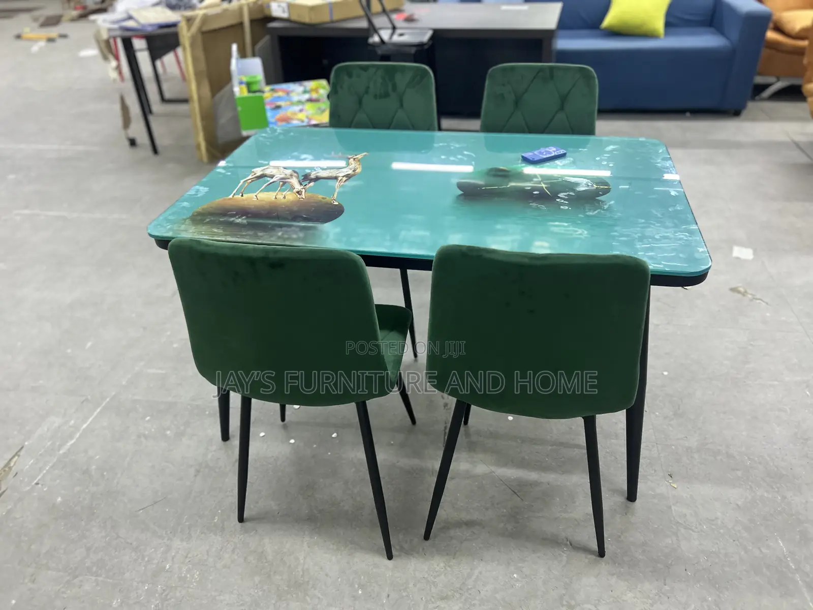 Classy Dining Table (4 Chairs)