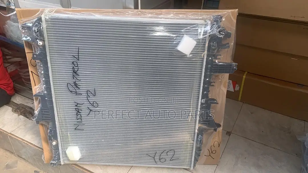 Nissan Patrol Y62 and Nissan Y61 Radiator / Water Tank