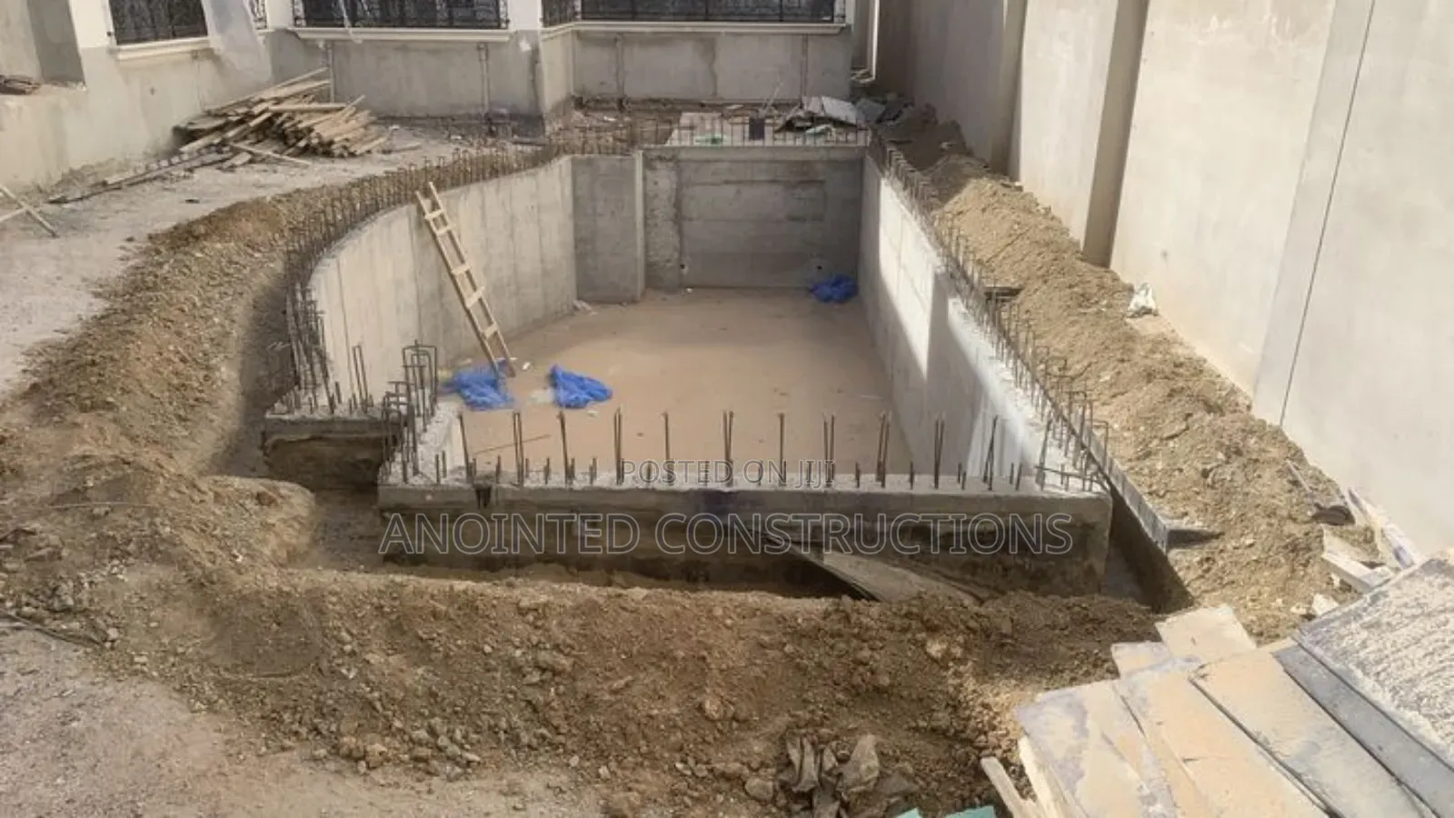 Commercial Swimming Pools