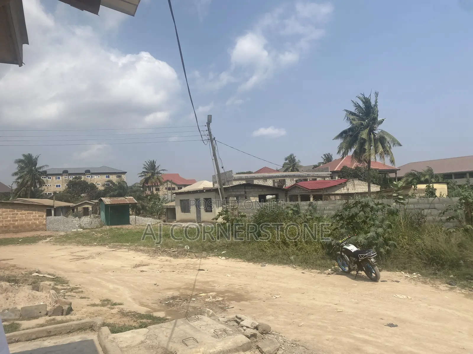 Plot of Land at Sarpieman Walking Distance to Main Road