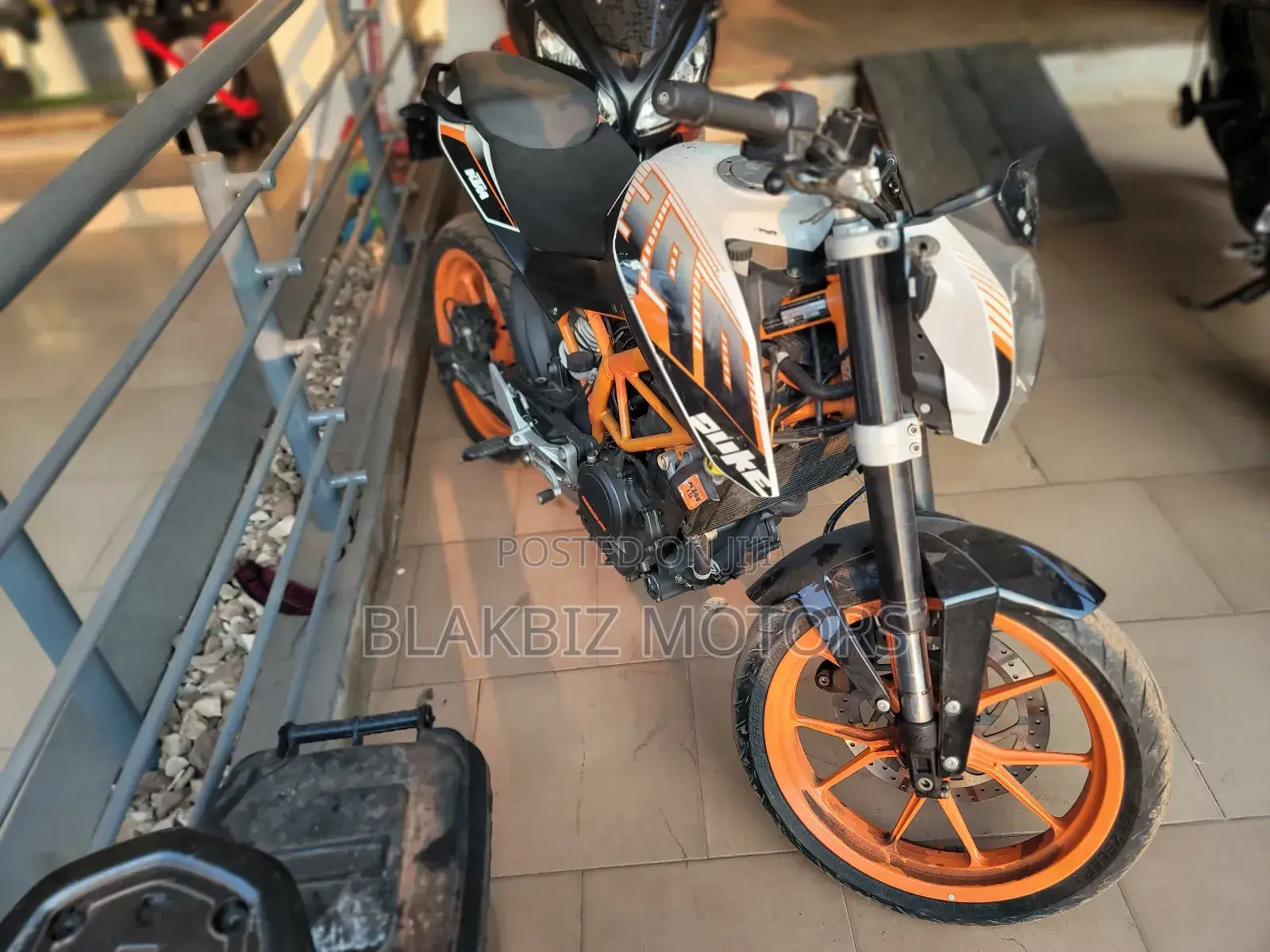 KTM 2012 Orange