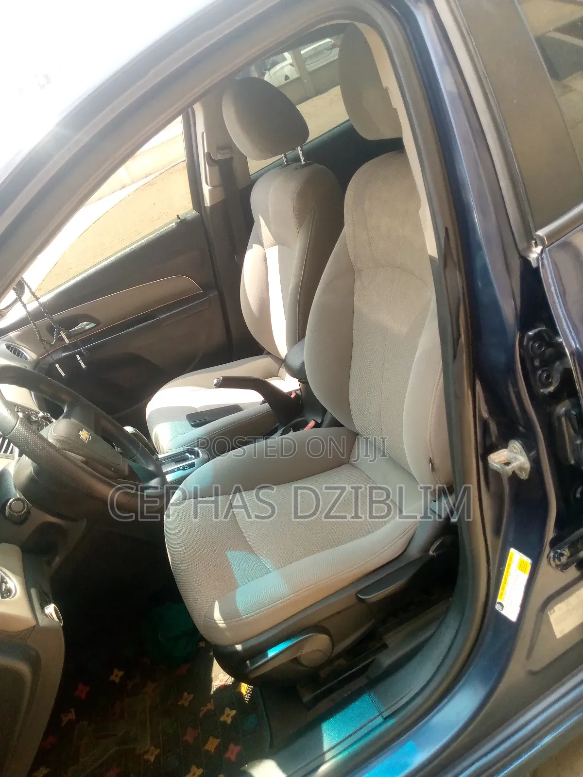 Chevrolet Cruze 1.8 Hatchback 2011 Blue