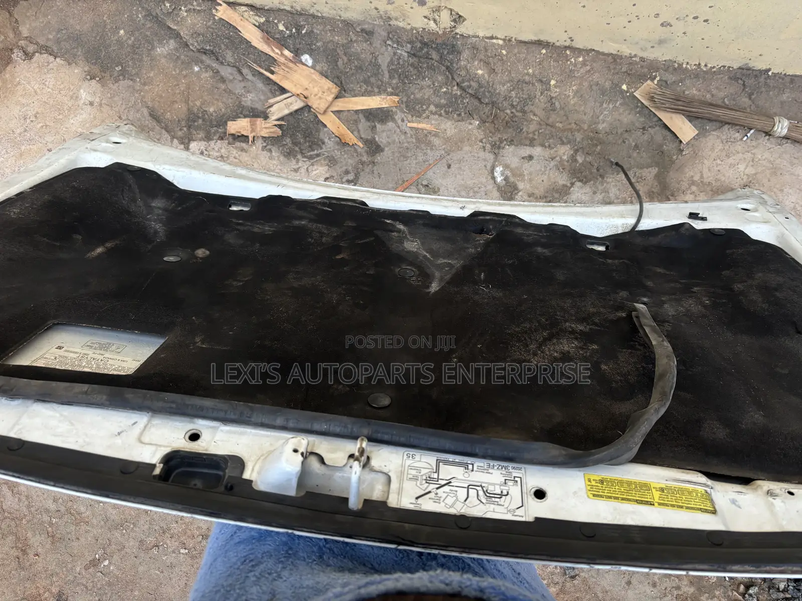 Toyota Highlander 2000,2004,2006 Bonnet / Hood Available