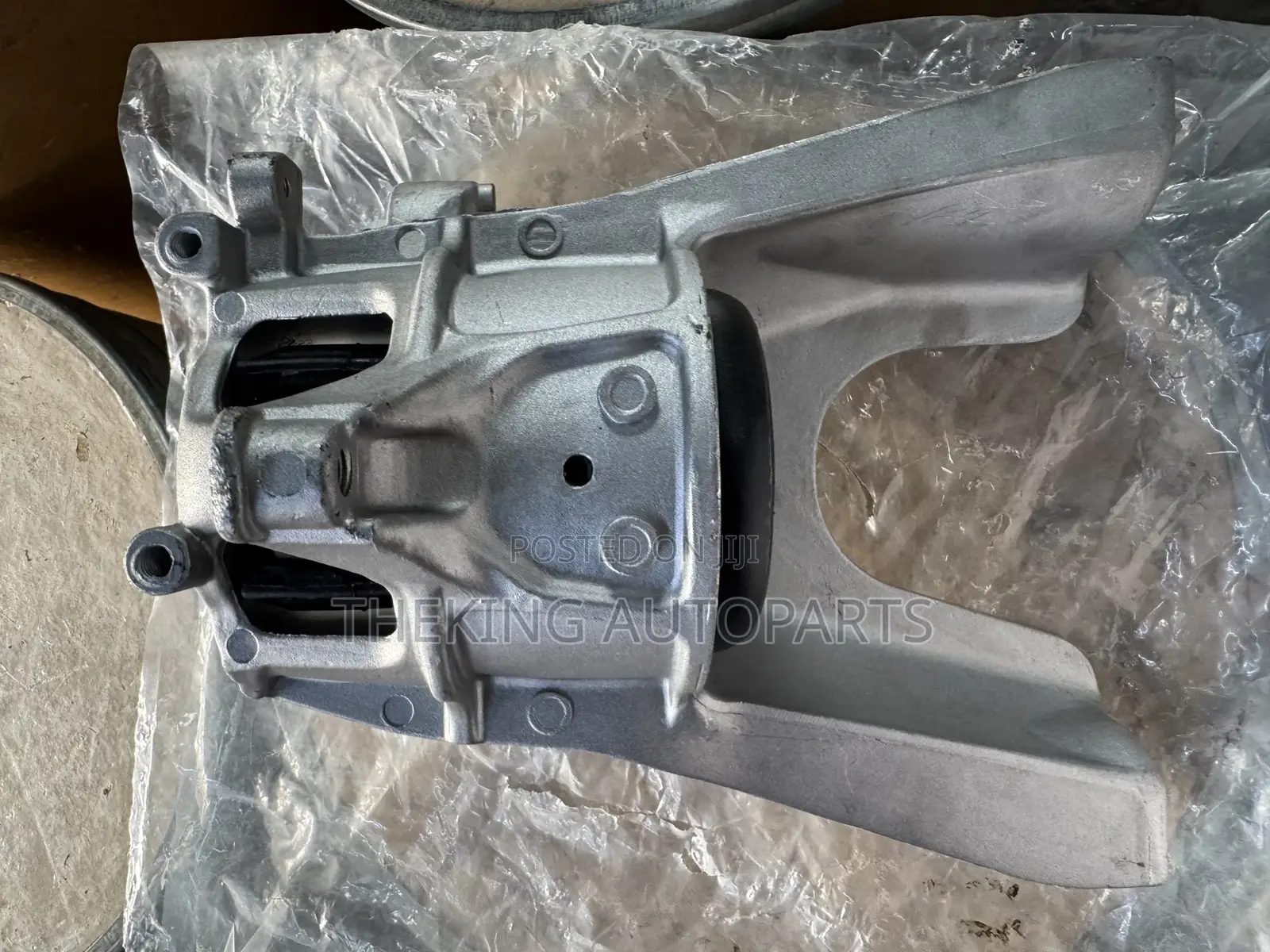 Honda Civic 1.5 Engine Seat.