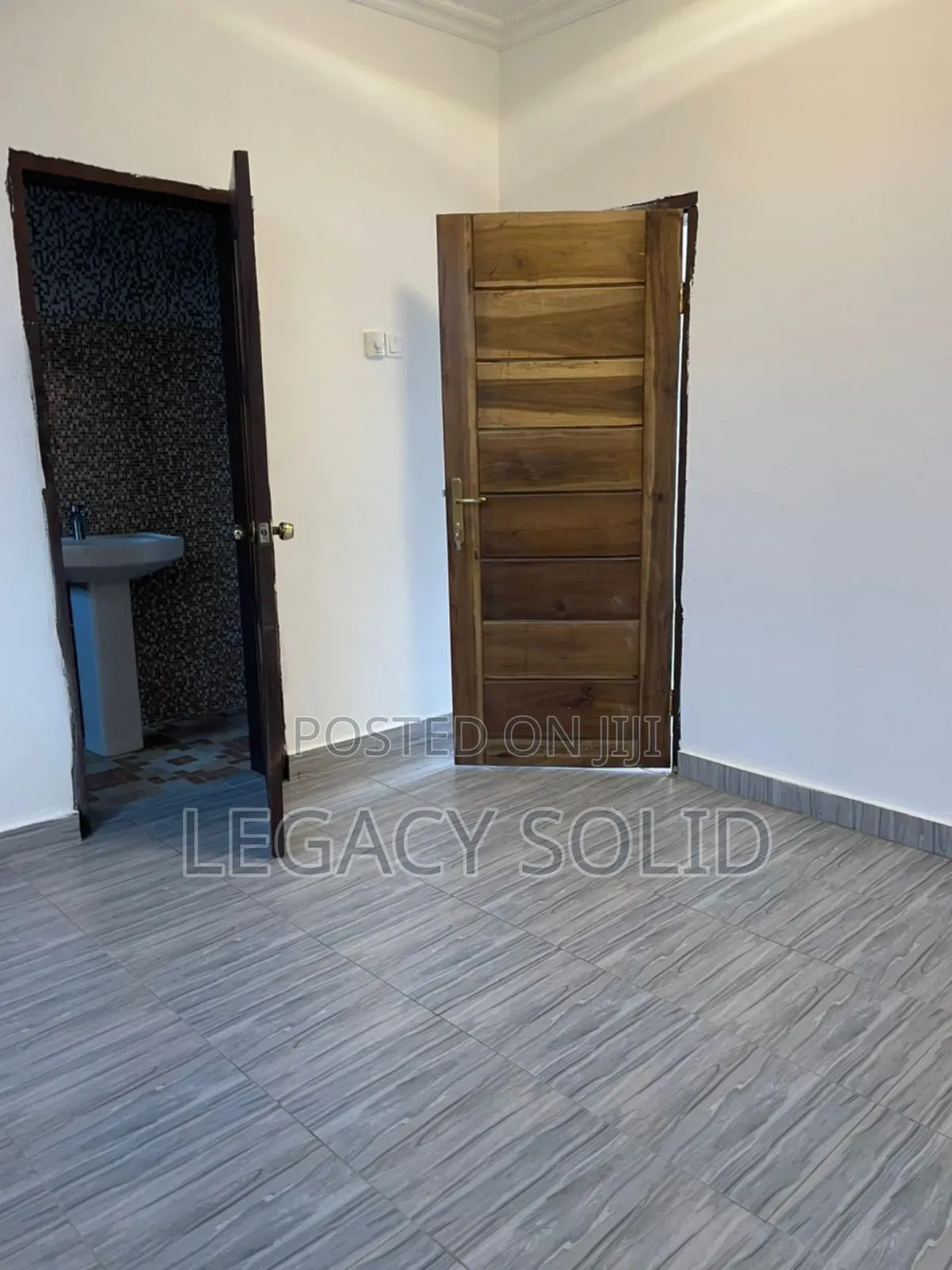 1bdrm Apartment in Legacy Solid Real, New Town for rent