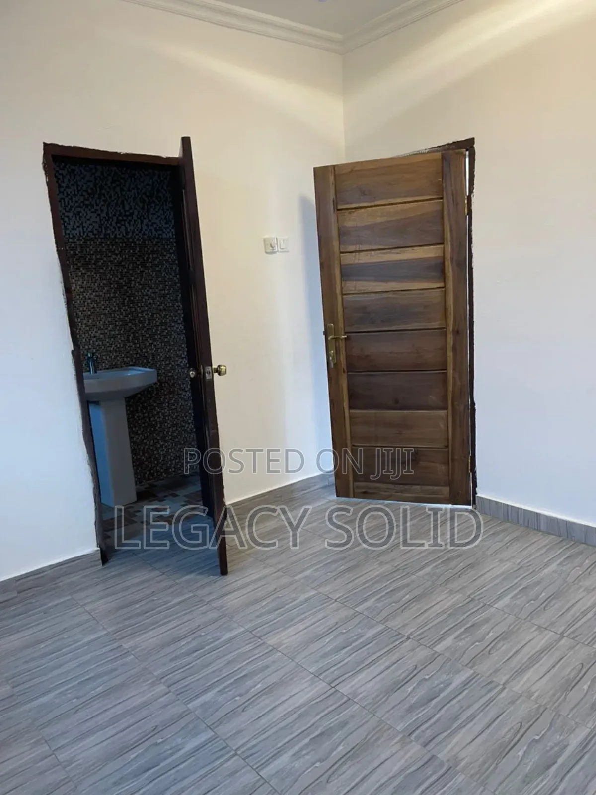 1bdrm Apartment in Legacy Solid Real, New Town for rent