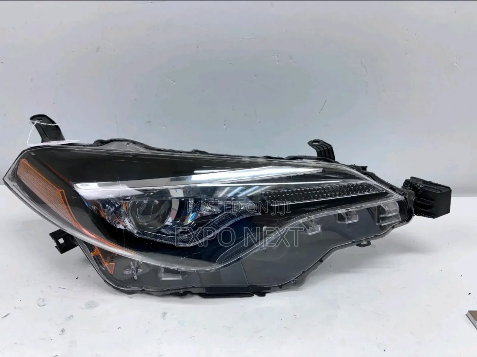 2016-2022 Honda Pilot Ridgeline Halogen Right Oem Headlight