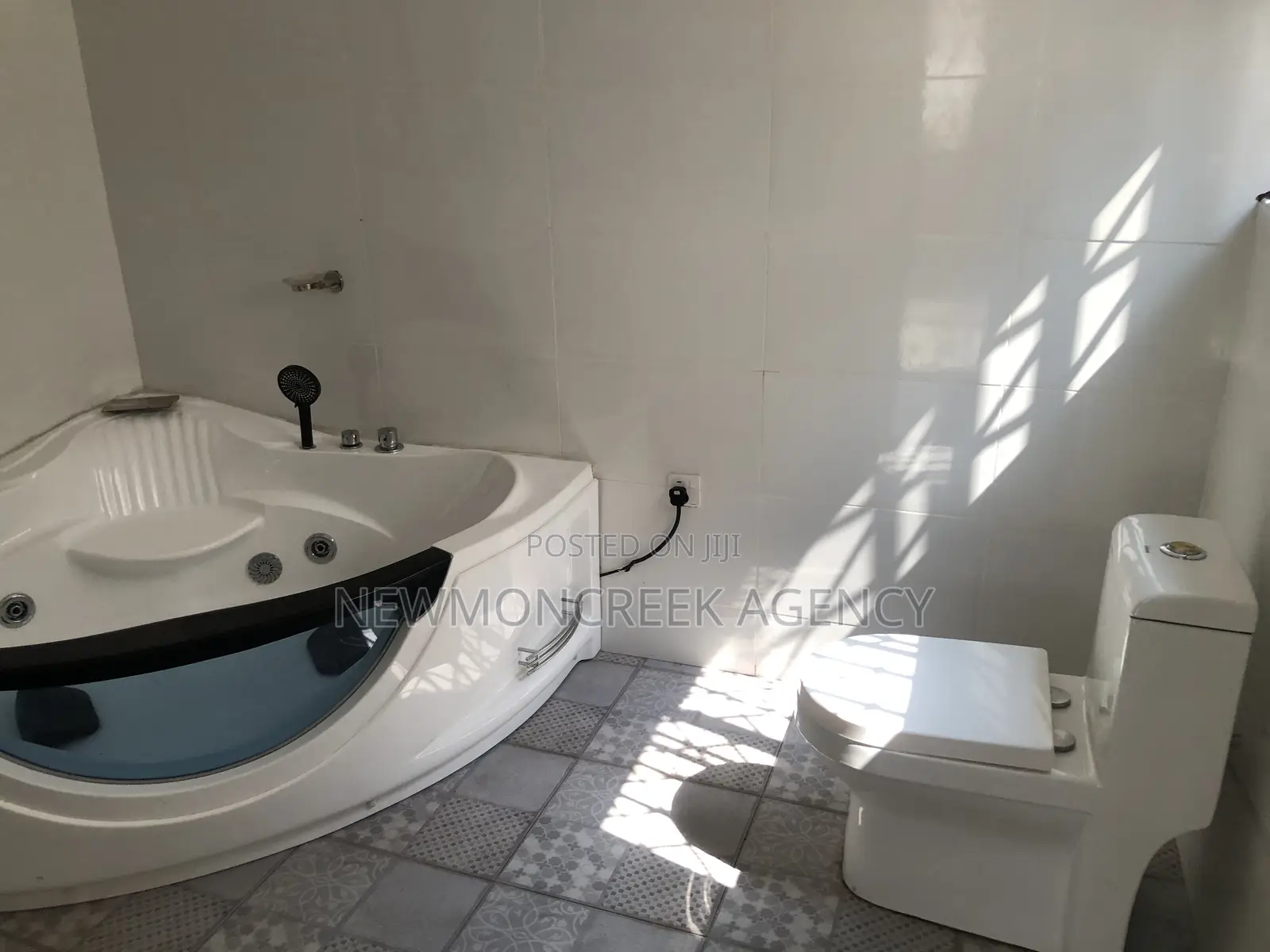 3bdrm Duplex in Gated Estate,Oyarifa, Accra Metropolitan for rent