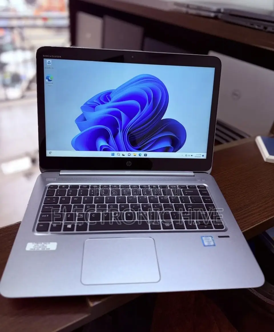 Laptop HP EliteBook Folio 1040 G3 8GB Intel Core I7 SSD 256GB