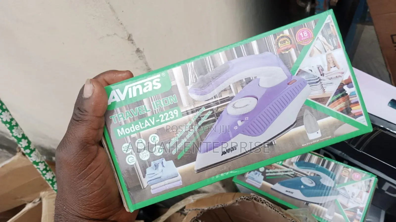 Avinas Travel Iron