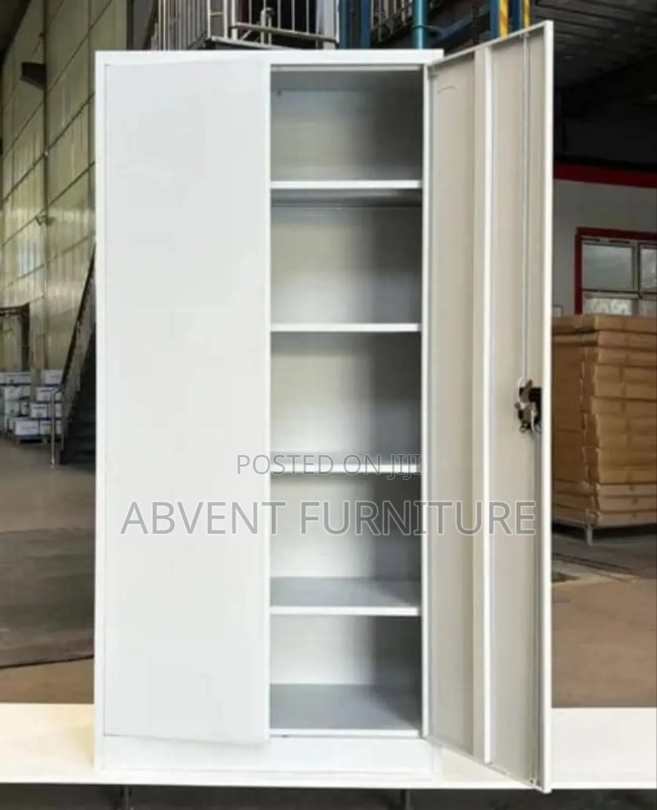Straight Cabinet