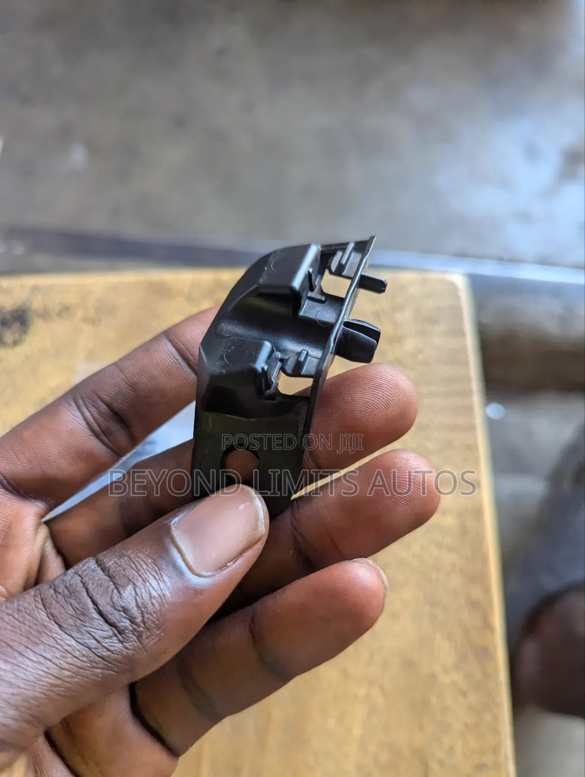 Honda Civic 2022,2023,2024,2025,2026 Locker