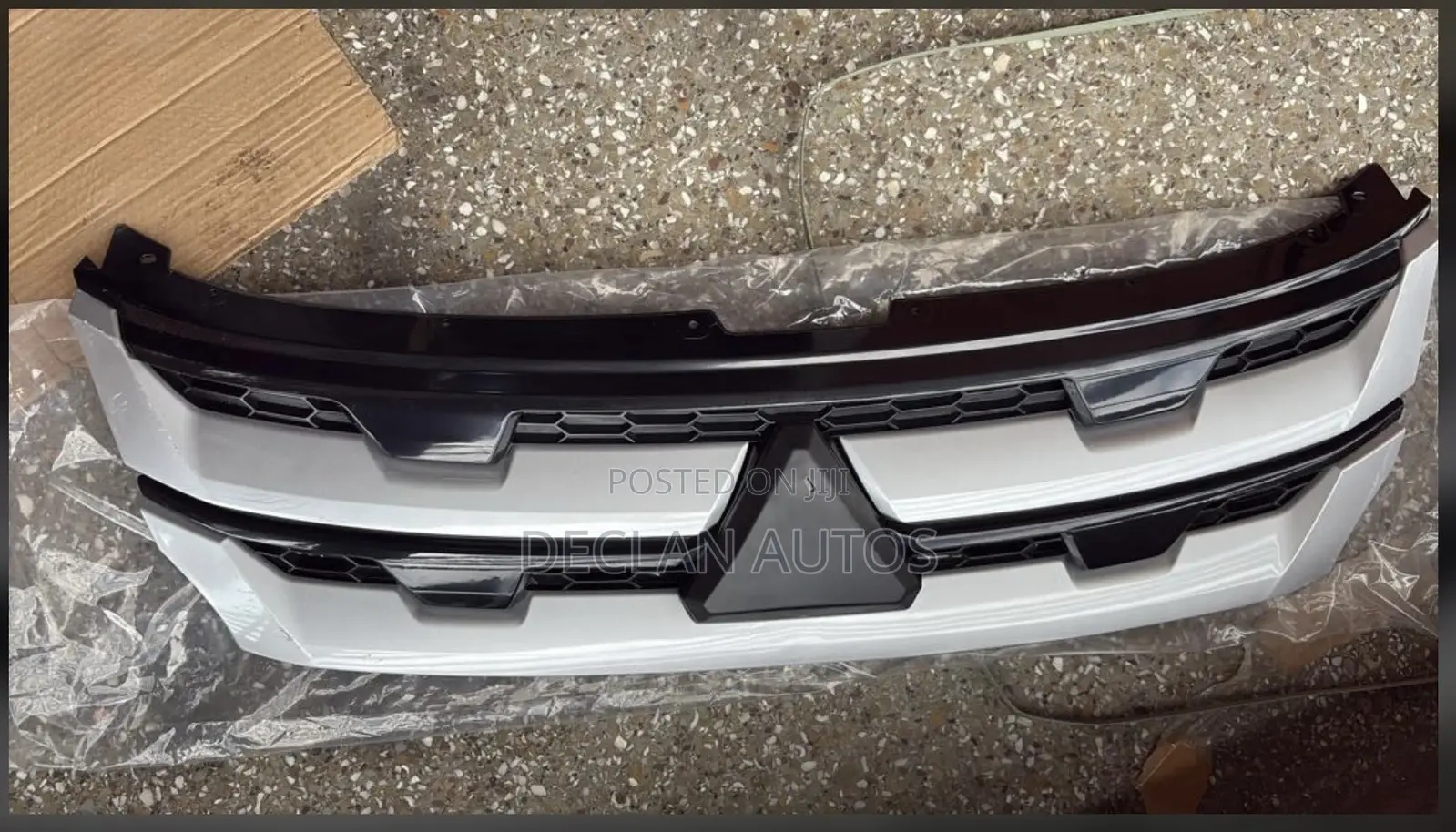 Asx 2020 Top Grille Available
