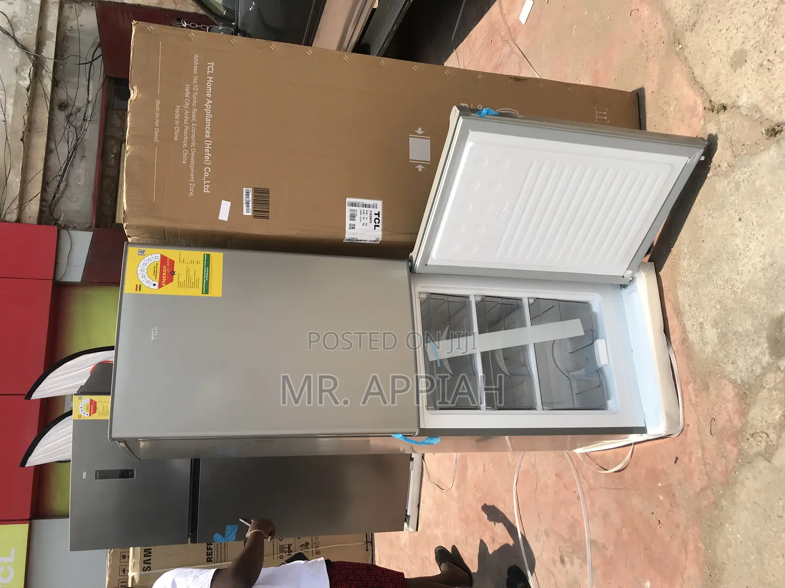 Extremely Cooling TCL F185bfs—142l Double Door Refrigerator.