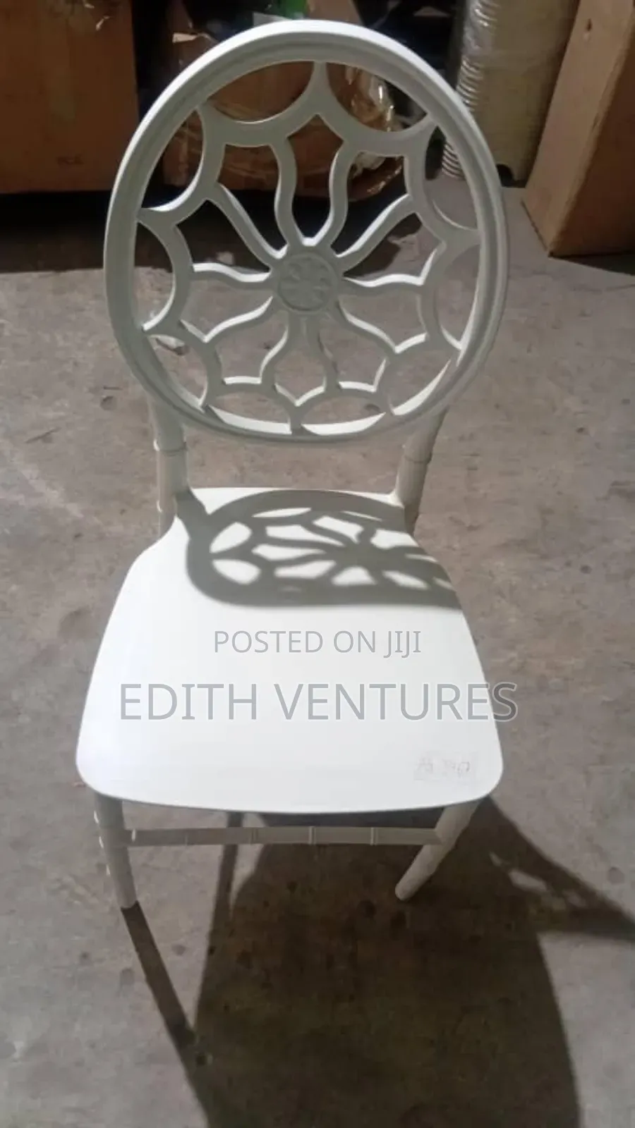 Collapsible Engagement Chair