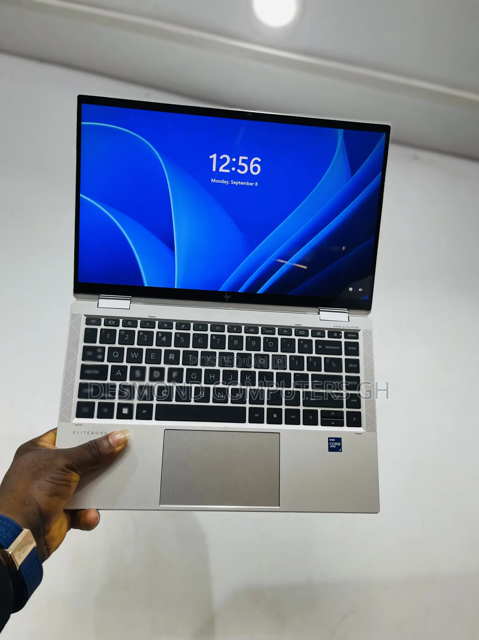 Laptop HP EliteBook 1040 G8 16GB Intel Core i7 SSD 512GB