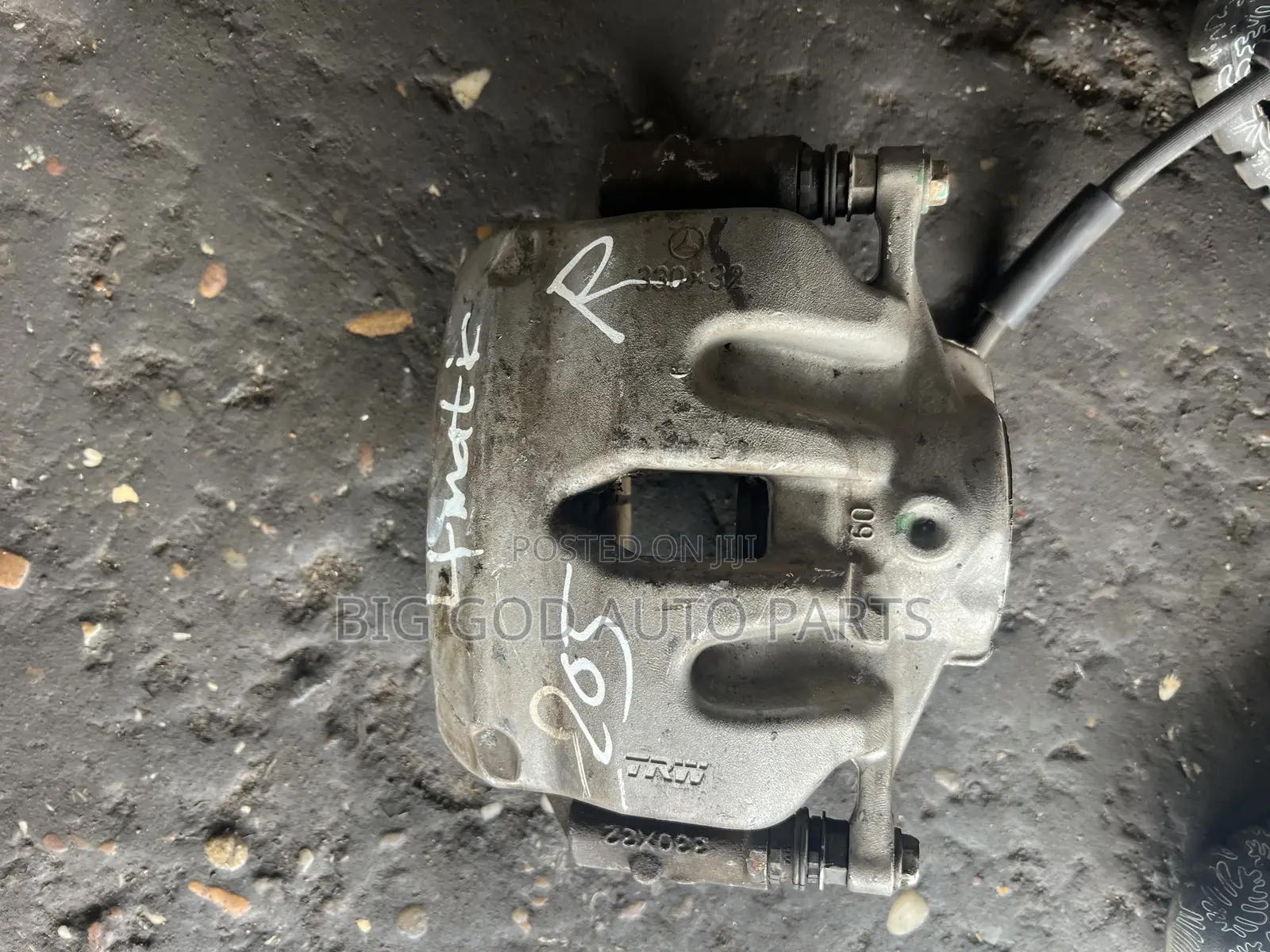 Mercedes Benz Front Calipers Available