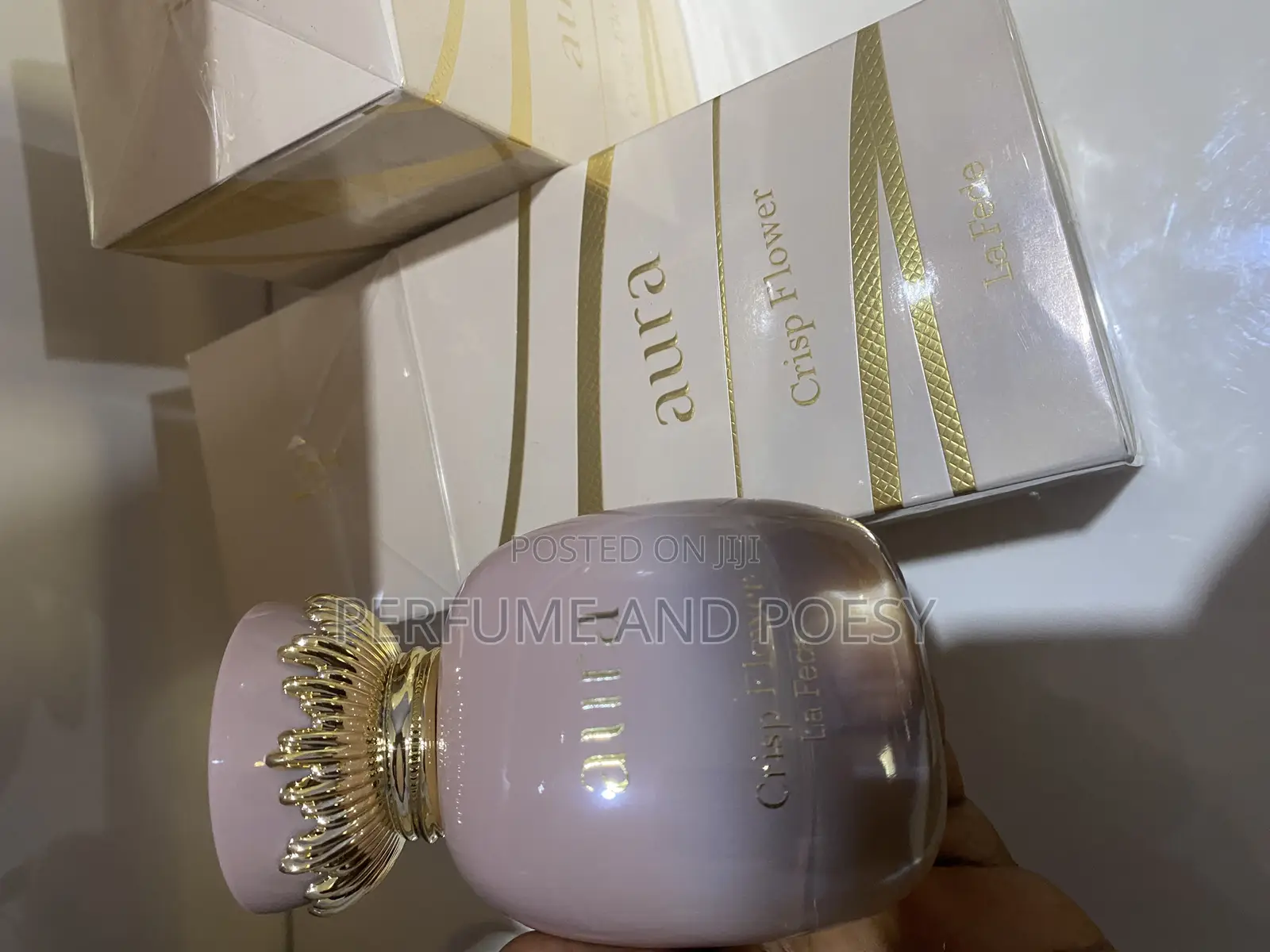 Aura Perfume Crisp Flower