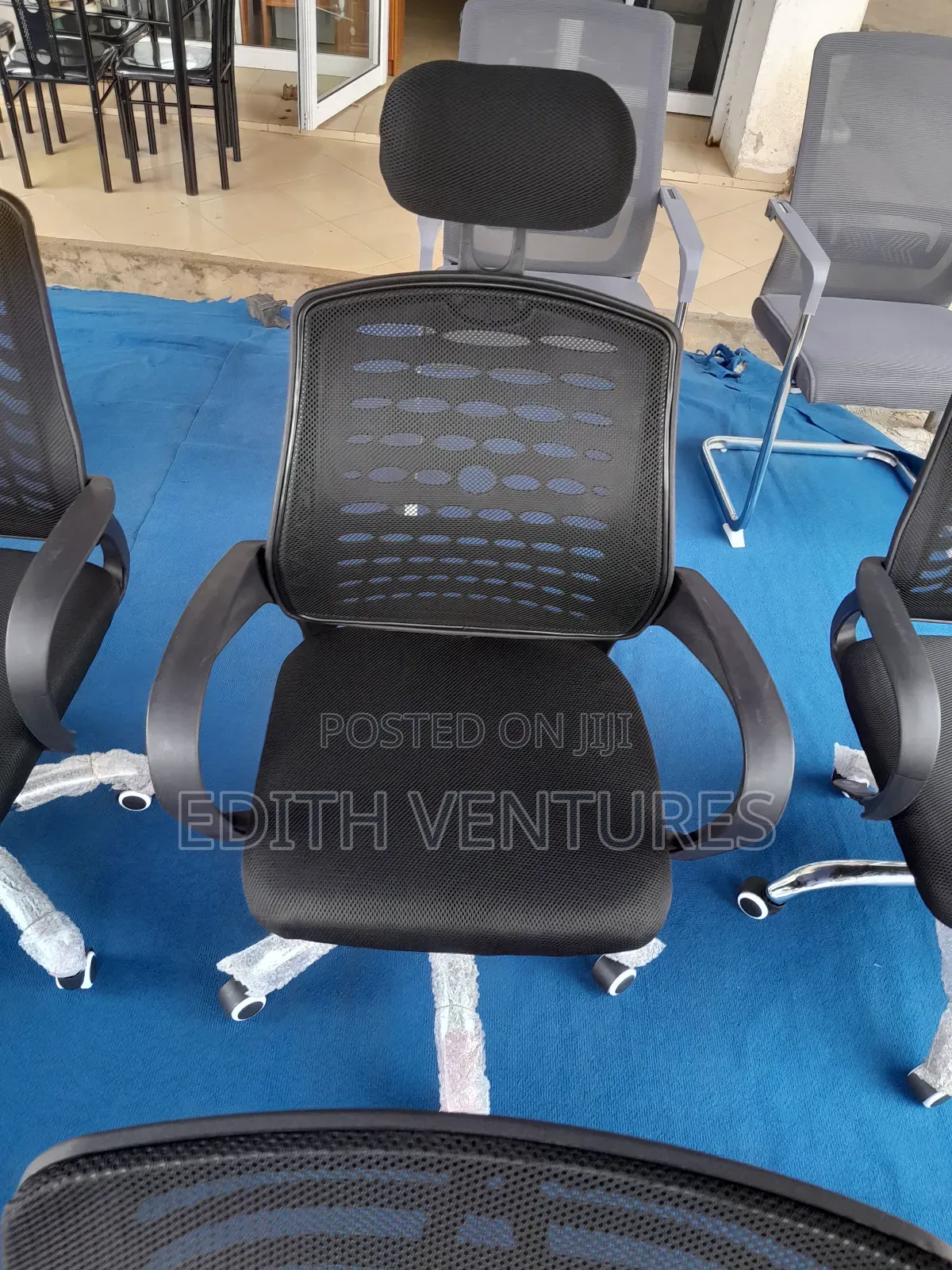 Division Swivel Chair