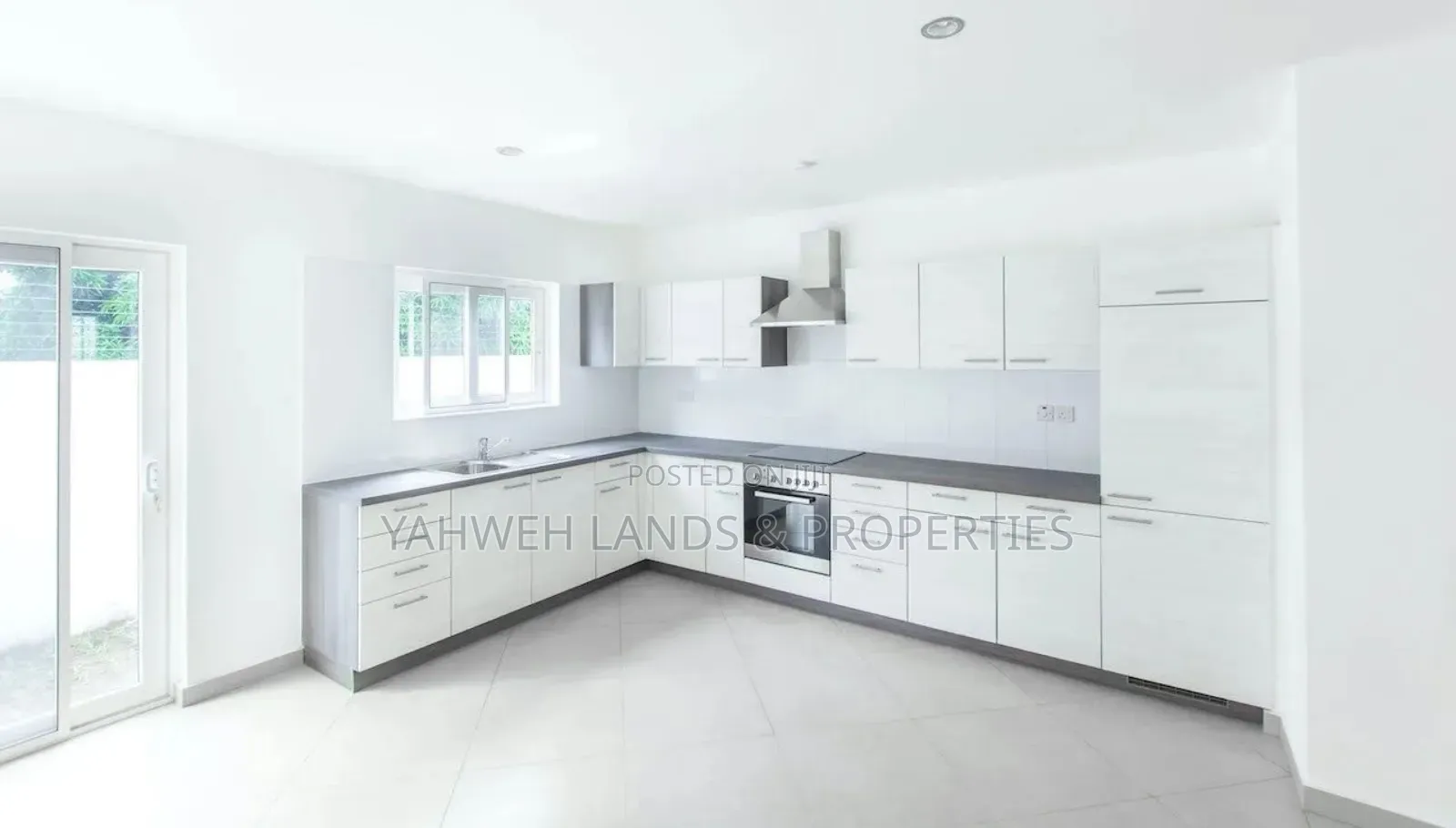 4bdrm House in East Legon for sale