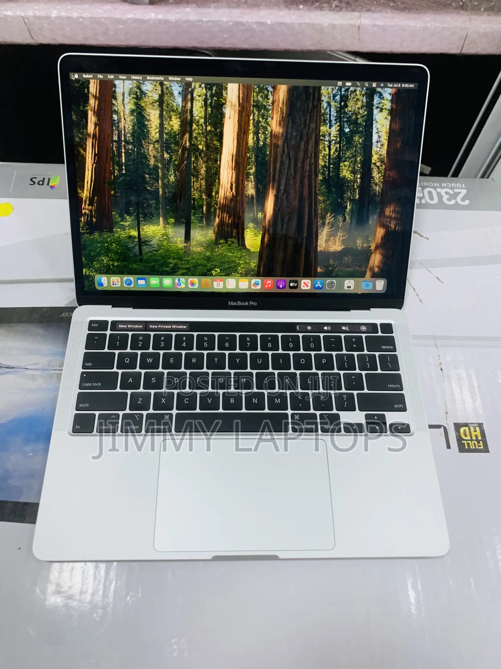 Laptop Apple MacBook Pro 2020 16GB Intel Core I5 SSD 512GB
