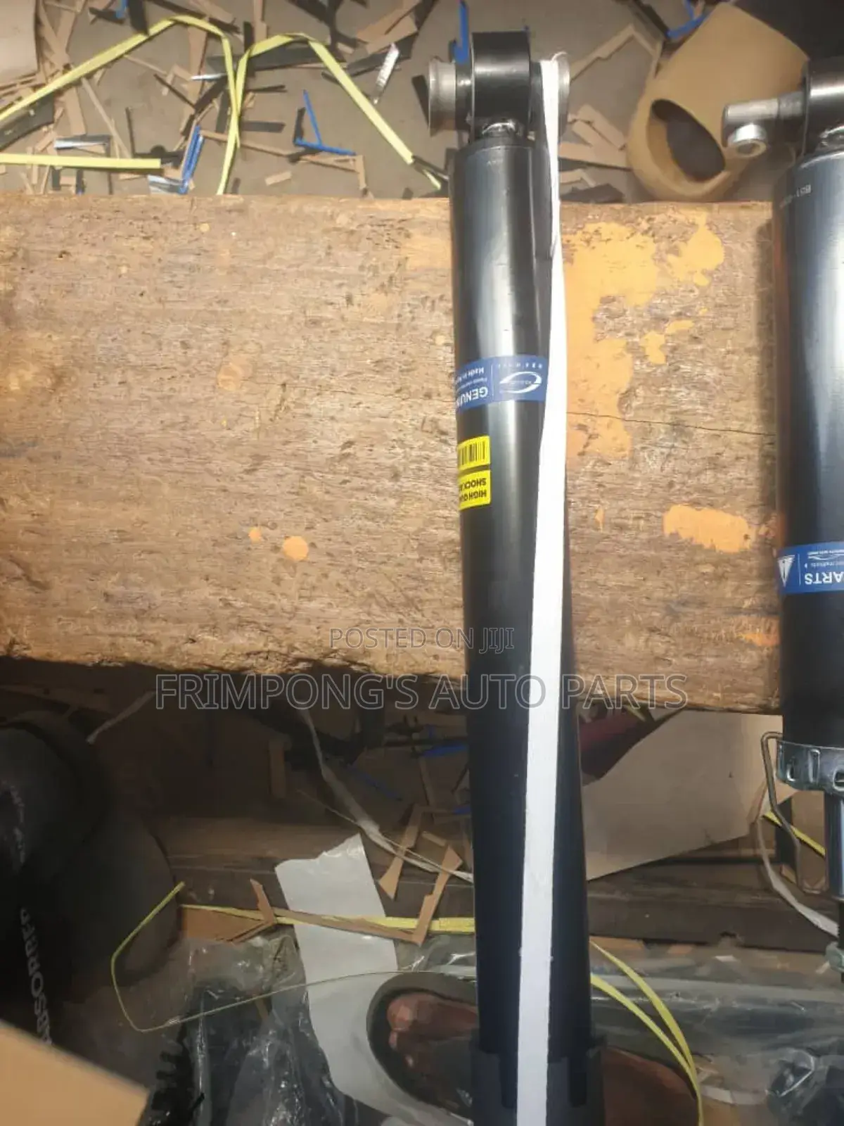 Range Rover Valar 2019 Back Shocks Absorbers