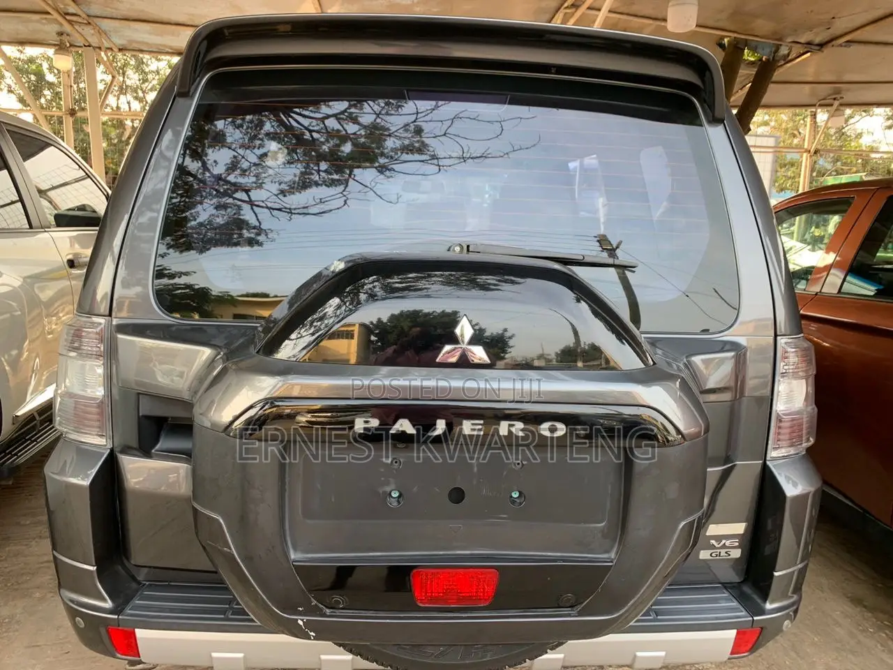 Mitsubishi Pajero 2017 Silver