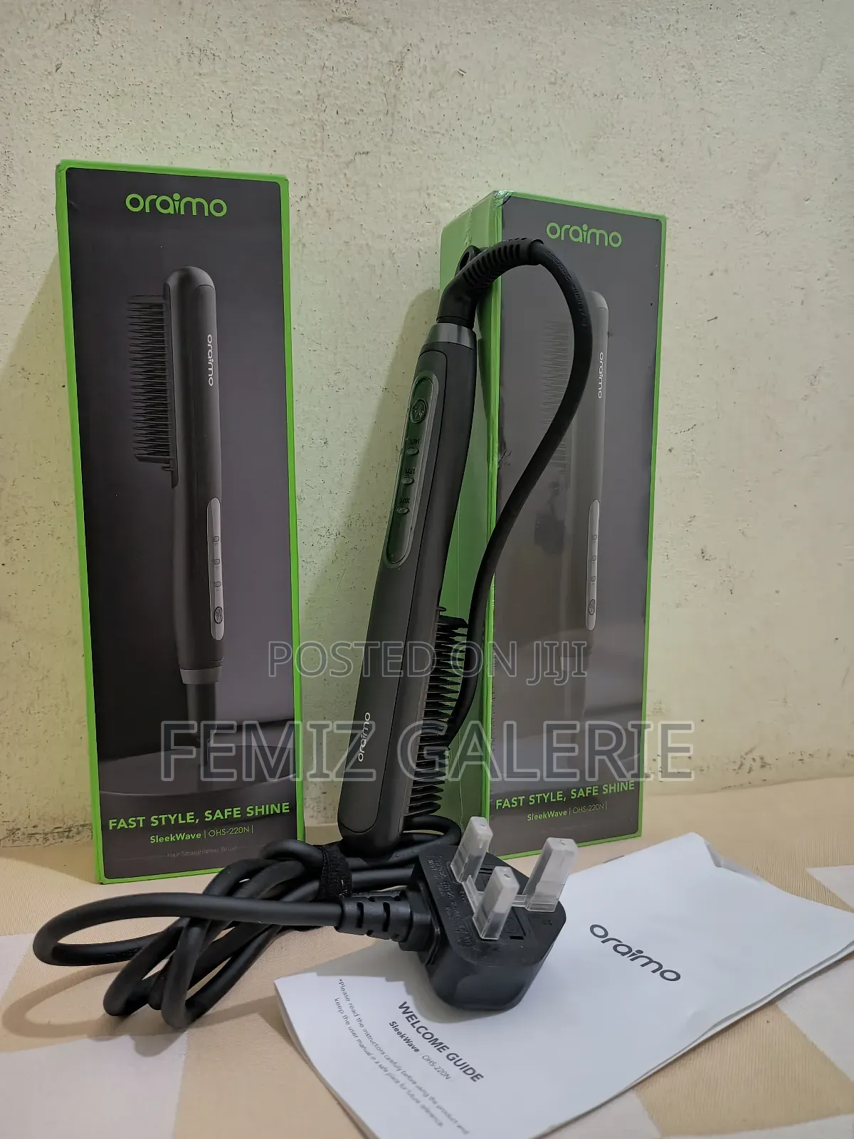 Oraimo Sleekwave Hair Straightener Brush
