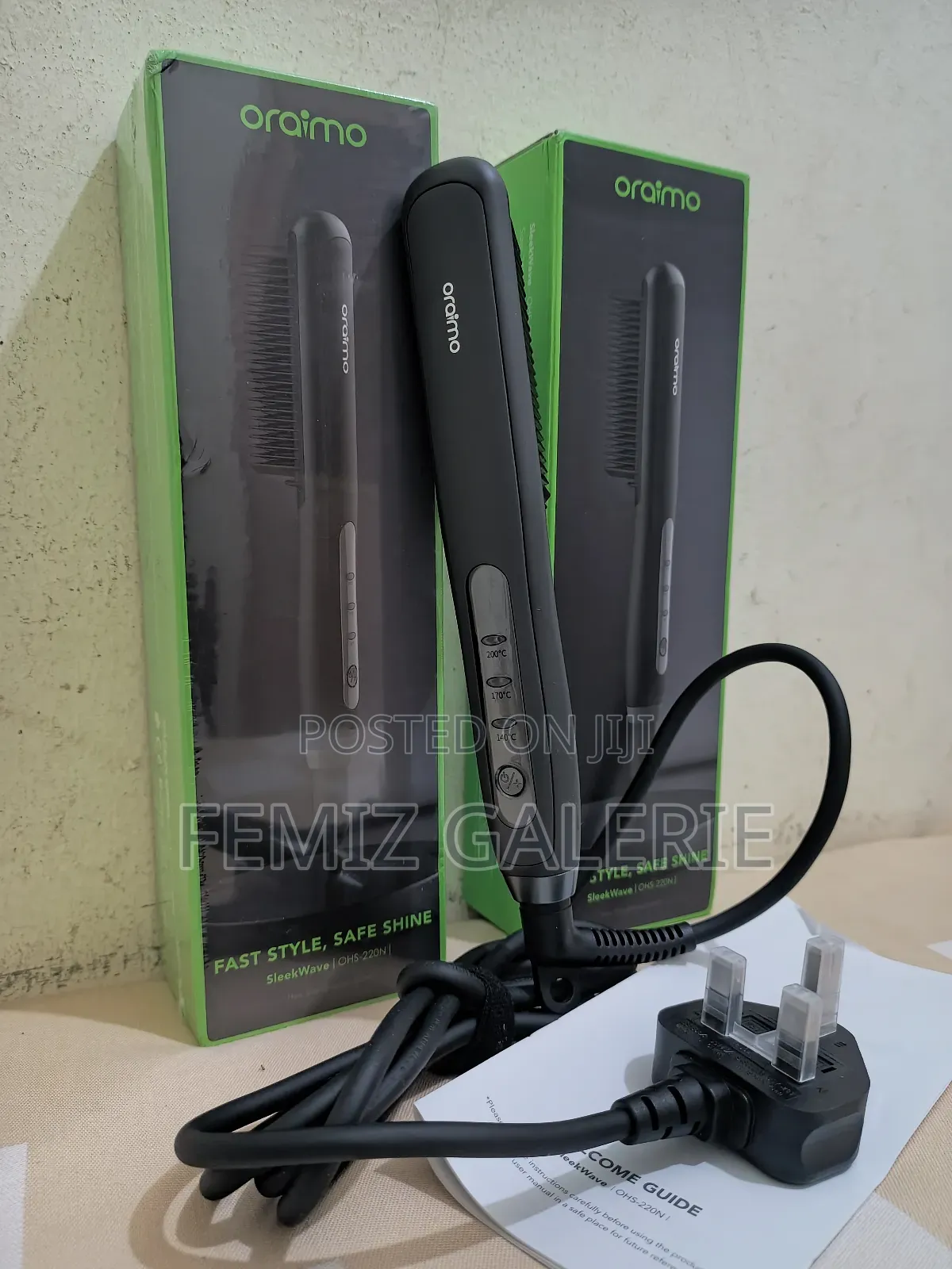 Oraimo Sleekwave Hair Straightener Brush