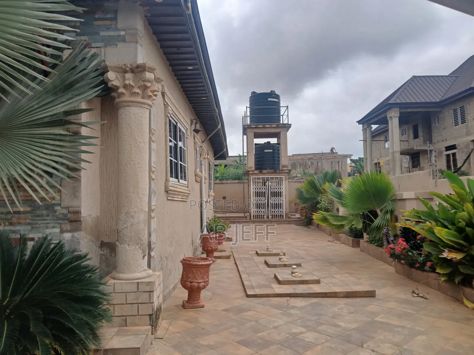 6bdrm House in Ab Jeff Properties, Kumasi Metropolitan for sale