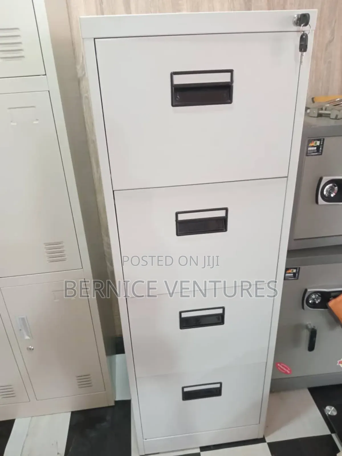Sturdy Metal Drawer Cabinet