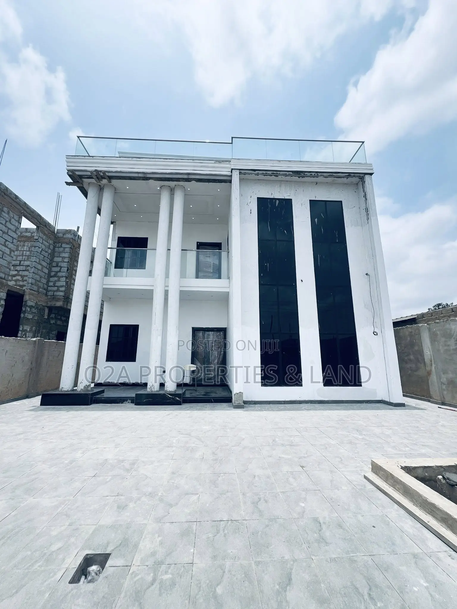 4bdrm House in Ashaley Botwe , for sale