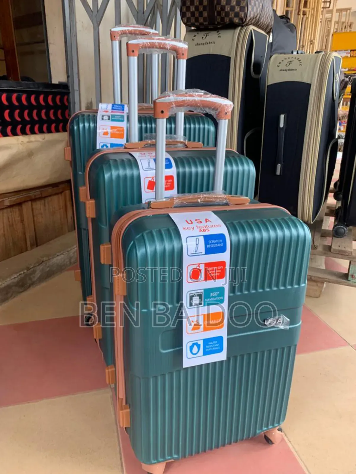 Traveling Bags 3in1 (Sleek Beautiful for All Purposes)