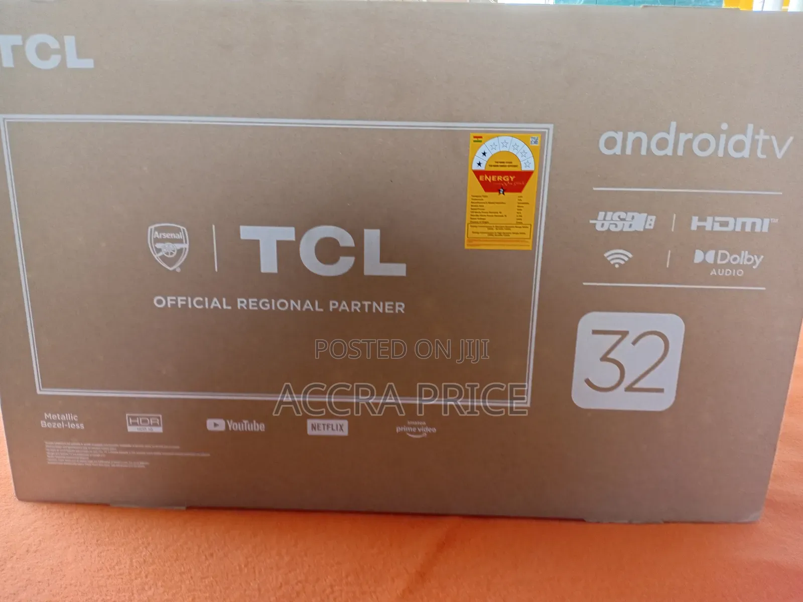 Tcl's Tv Corner 32inches Smart TCL Television