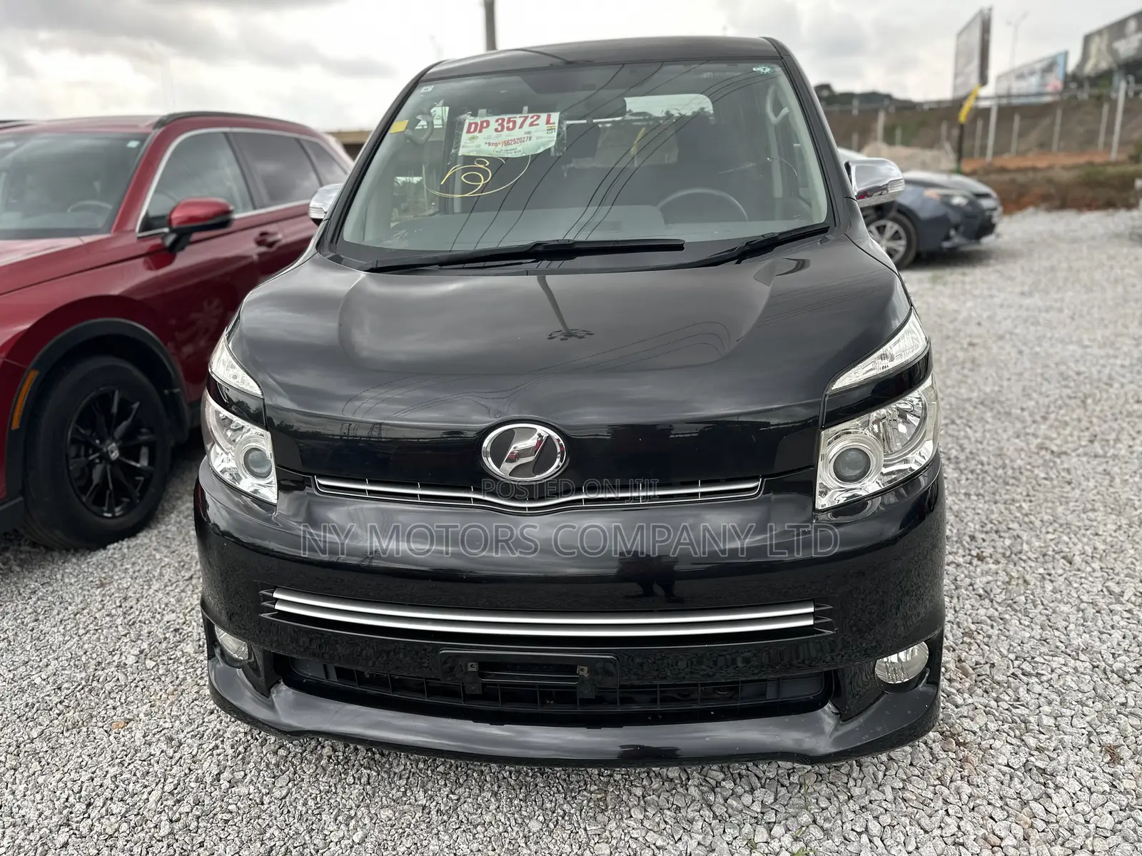 Toyota Voxy 2012 Black