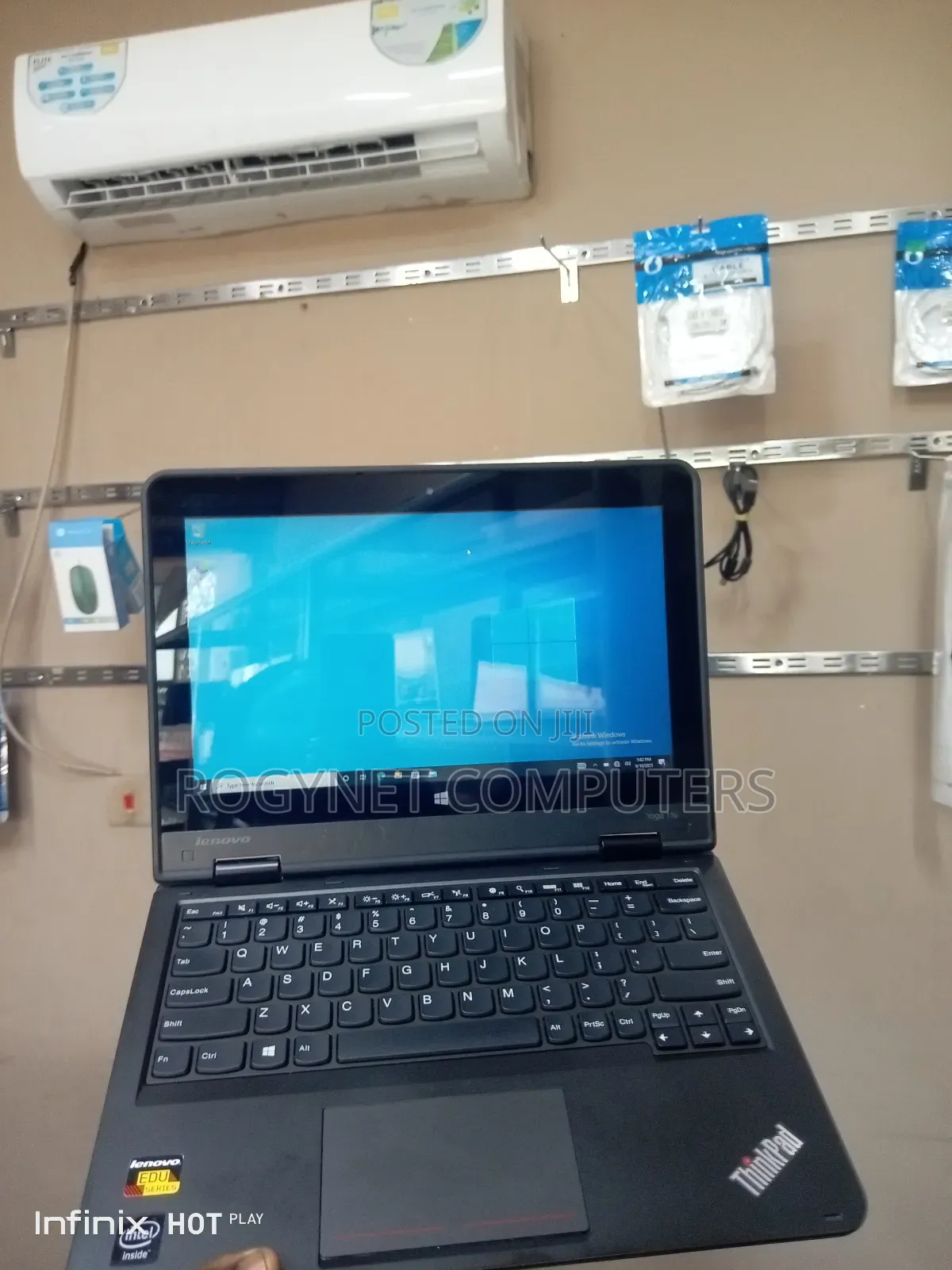 Laptop Lenovo Yoga 11e 4GB Intel Pentium SSD 128GB