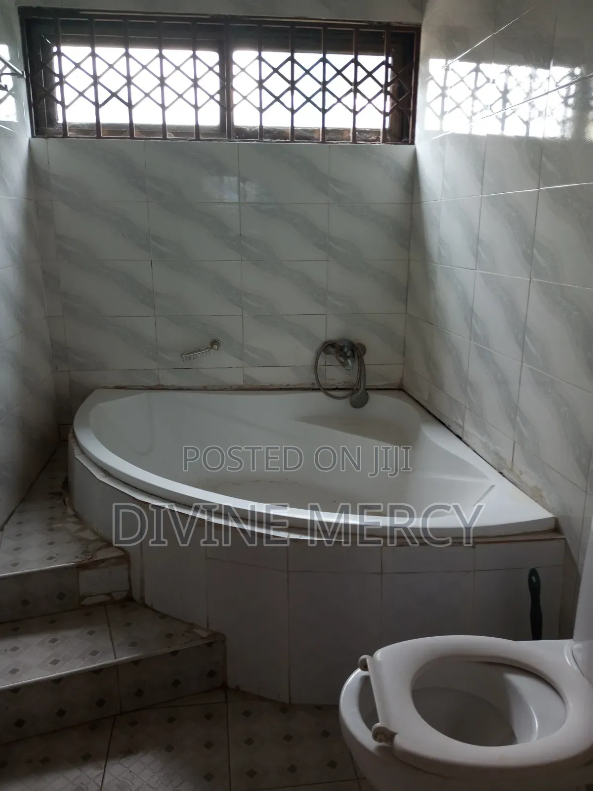 4bdrm Apartment in Kasoa, Awutu Senya East Municipal for rent