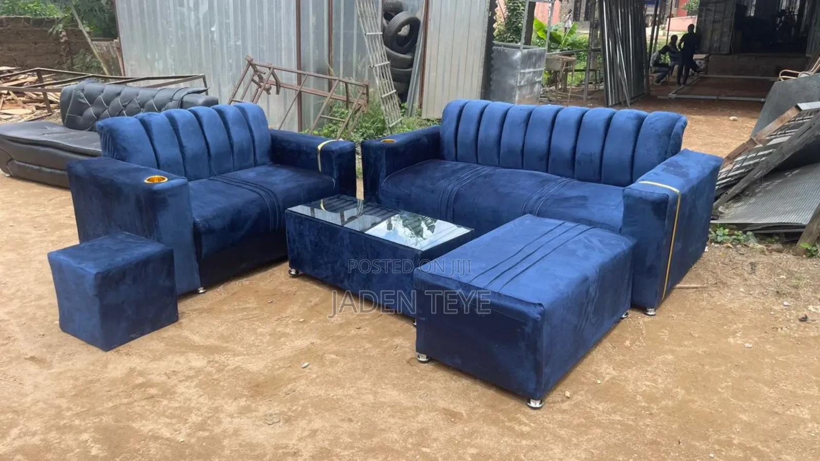 3 in and 2 in One Sofa Set
