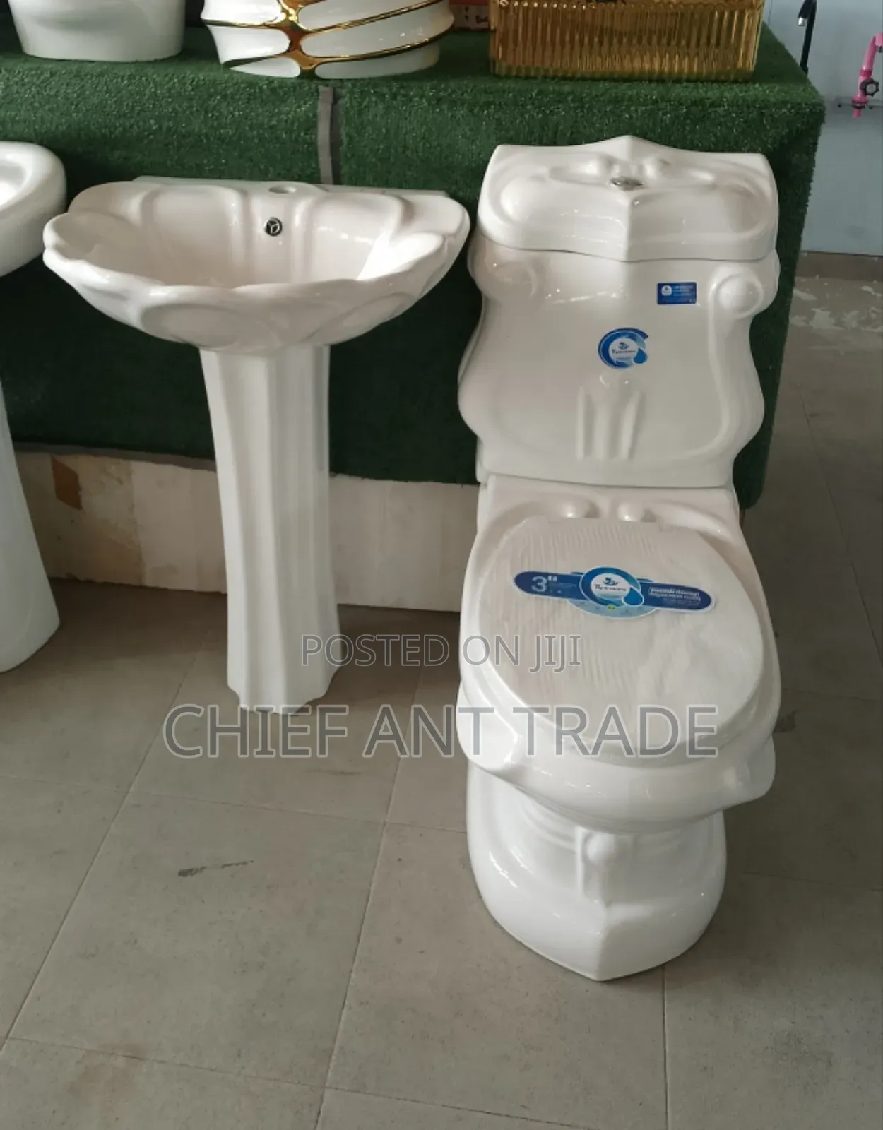 Trophy Toilet Wc