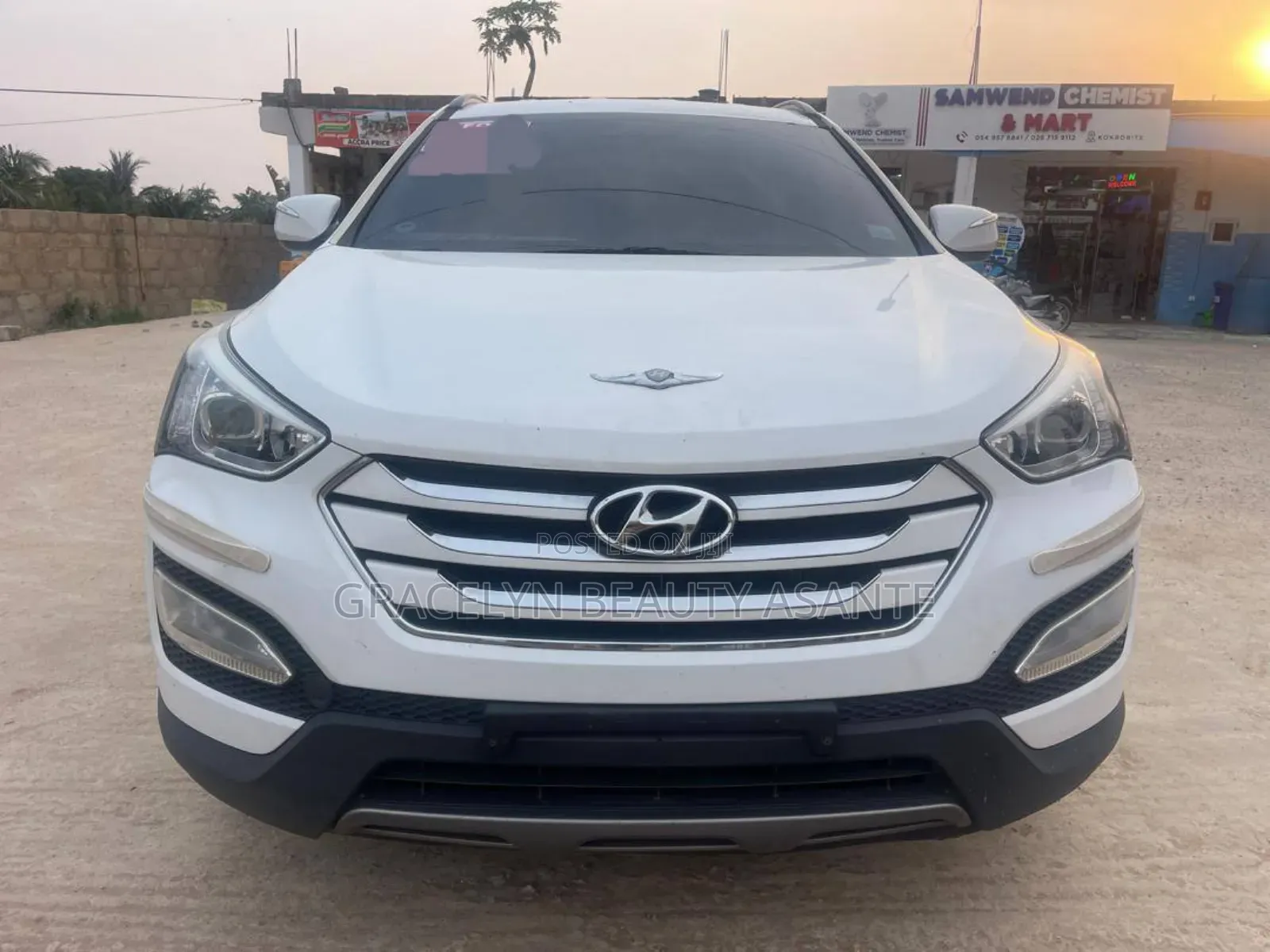 Hyundai Santa Fe 2014 White