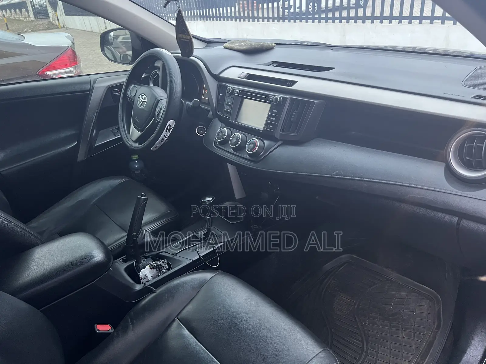 Toyota RAV4 LE AWD (2.5L 4cyl 6A) 2017 Black