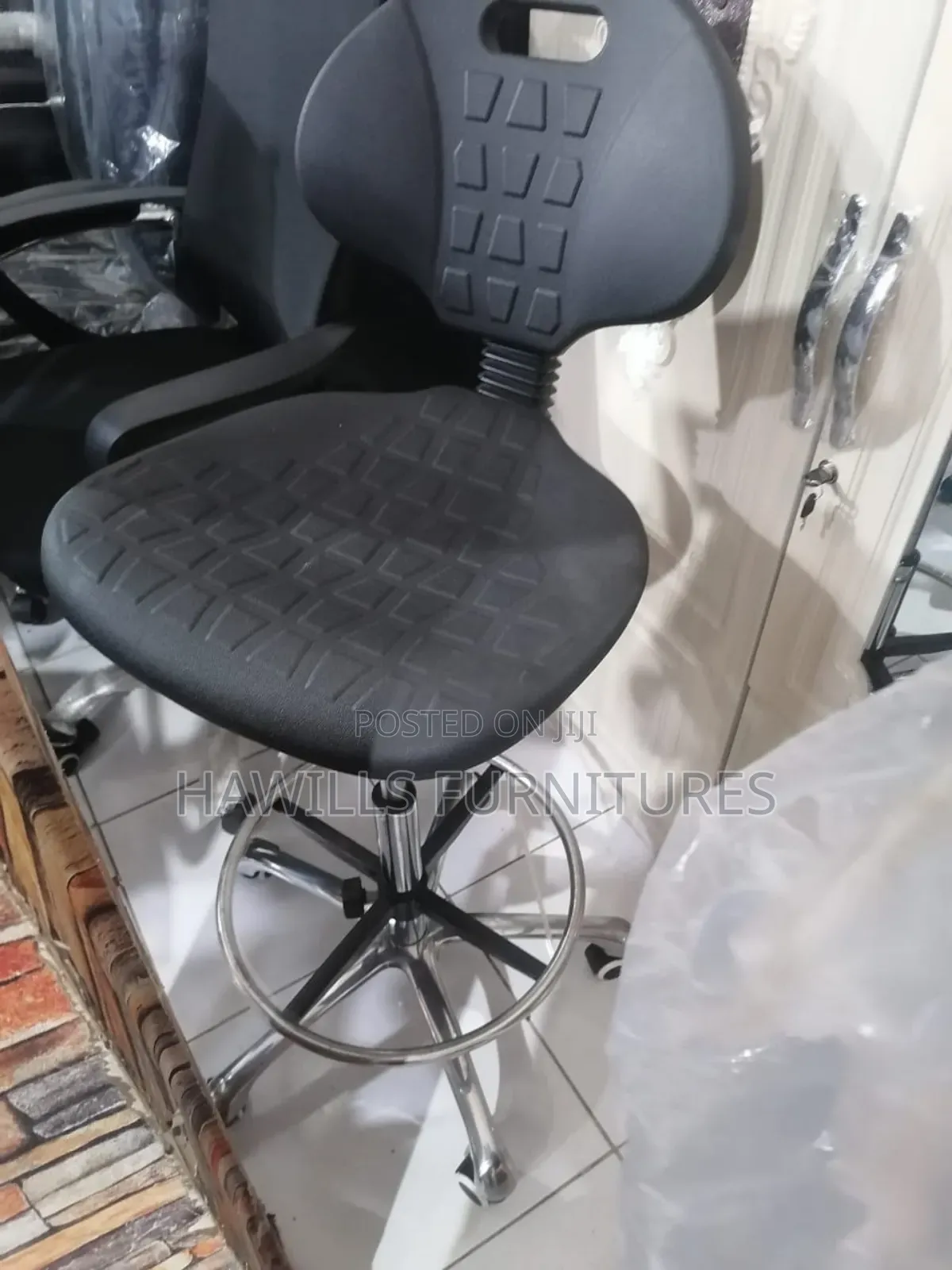 Laboratory Scientist Chair