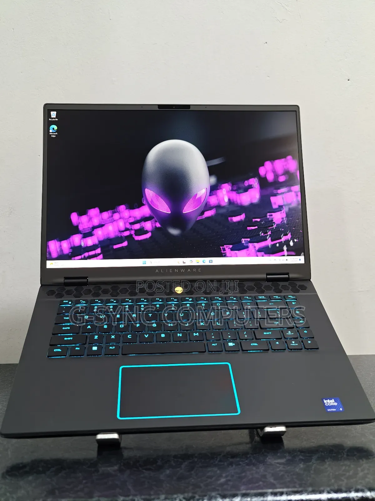 Laptop Dell Alienware M16 R2 16GB Intel Core Ultra 9 SSD 1T