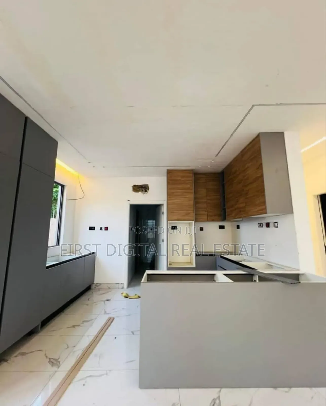 4 Bedroom Duplex for Sale at East Legon