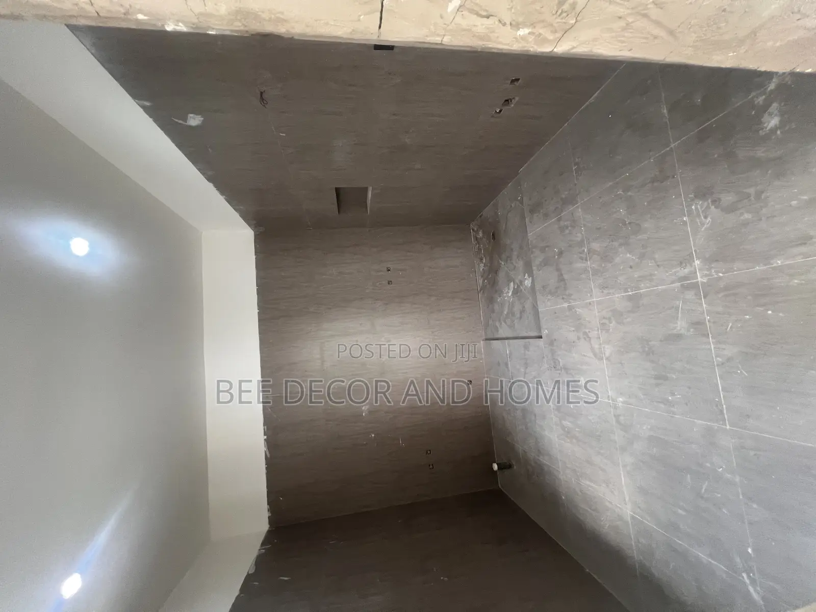 4bdrm Townhouse/Terrace in Bee Decor & Homes, North Legon for sale