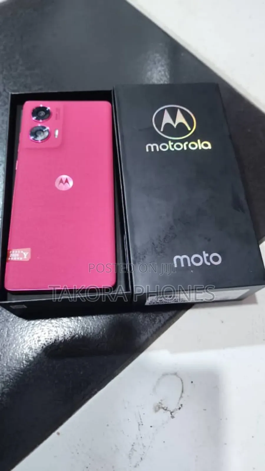 New Motorola Edge 50 Fusion 256 GB Red