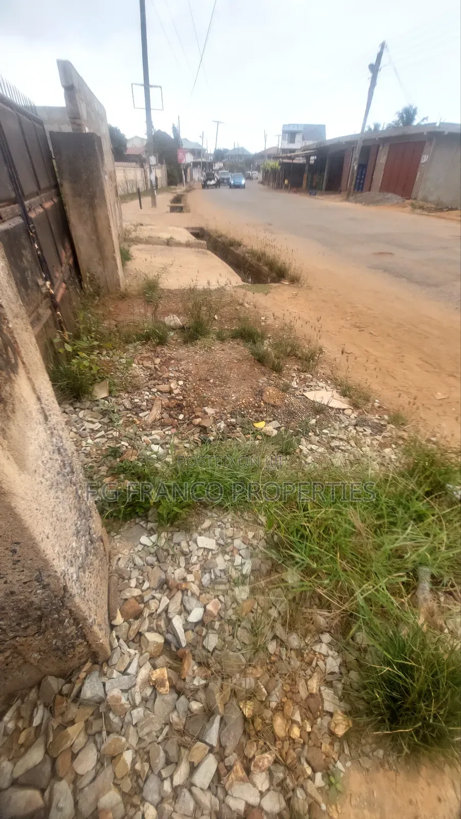 One Plot of Land for Sale at Nort Legon