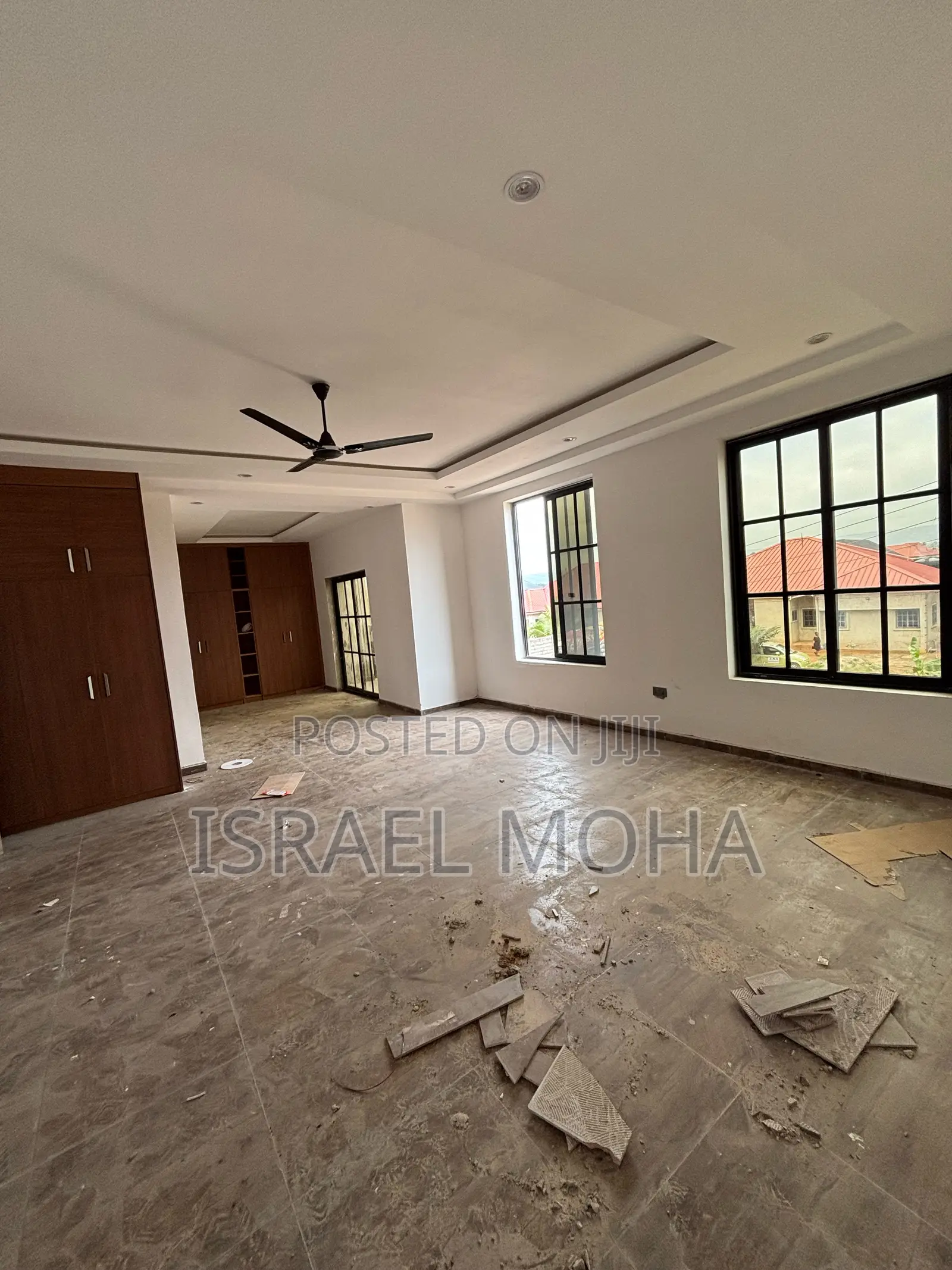 Ex 4 Bedroom House for Sale at Adenta Amrahia
