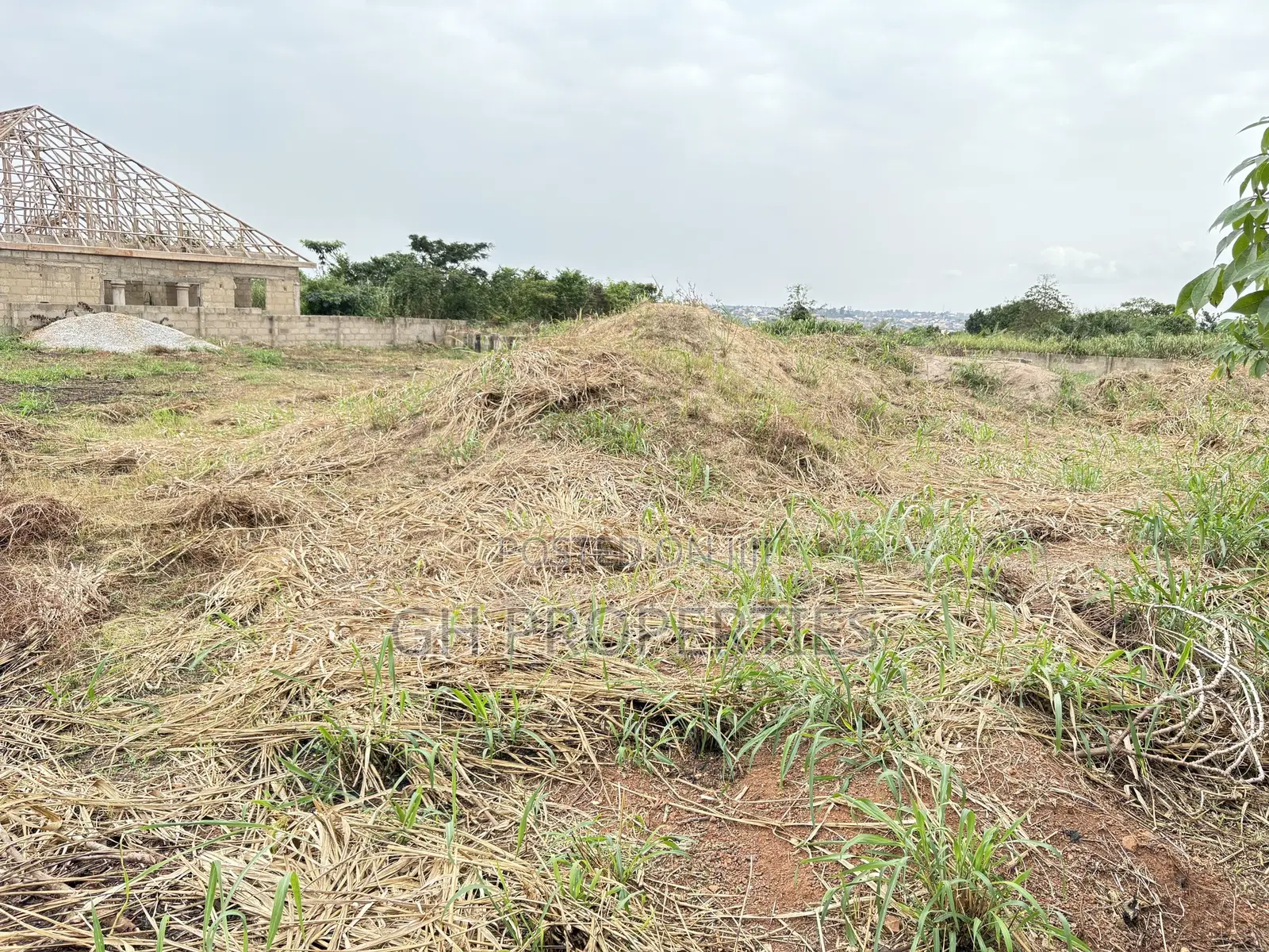 Three Plots for Sale at Sokoban Ampaame Hills